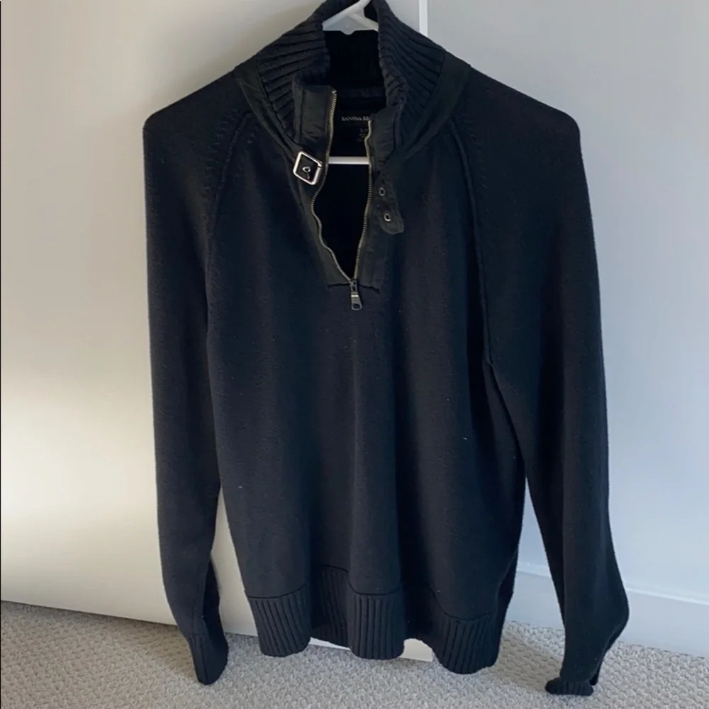 New Banana Republic black half zip sweater